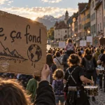 Près de 400 personnes à la marche pour le climat à Annecy
